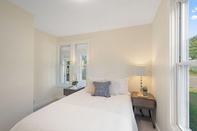 3901 Clinton Avenue, Minneapolis, MN 55409