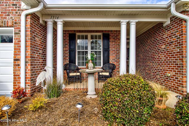 1314 Suncrest Way, Leland, NC 28451