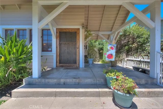 563 Claremont, Pomona, CA 91767
