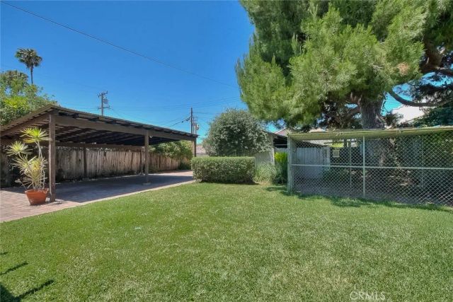 563 Claremont, Pomona, CA 91767
