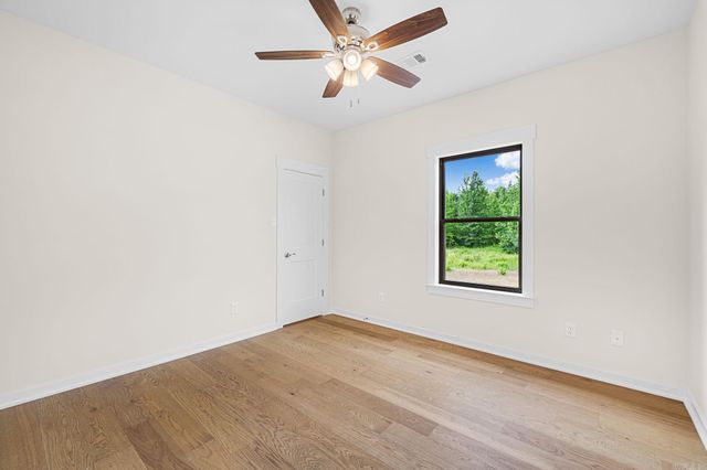 2312 Lakewood Circle, Cabot, AR 72023