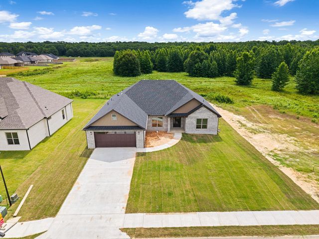 2312 Lakewood Circle, Cabot, AR 72023