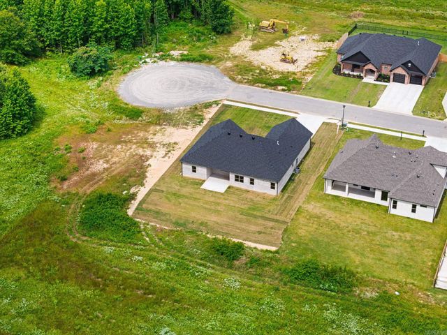 2312 Lakewood Circle, Cabot, AR 72023