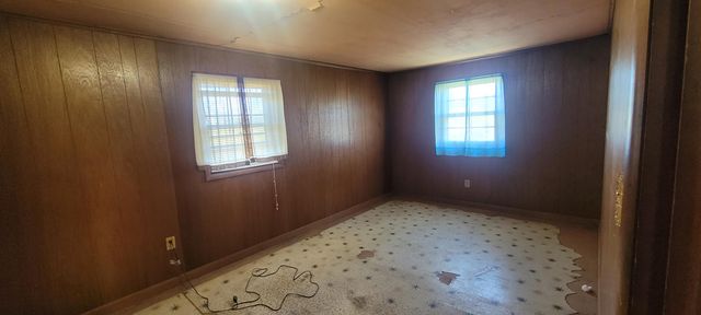 6893 N 126th Avenue, Hart, MI 49420