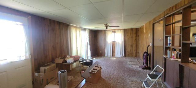 6893 N 126th Avenue, Hart, MI 49420