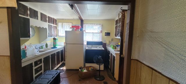 6893 N 126th Avenue, Hart, MI 49420