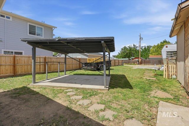 419 15th Ave N, Nampa, ID 83687