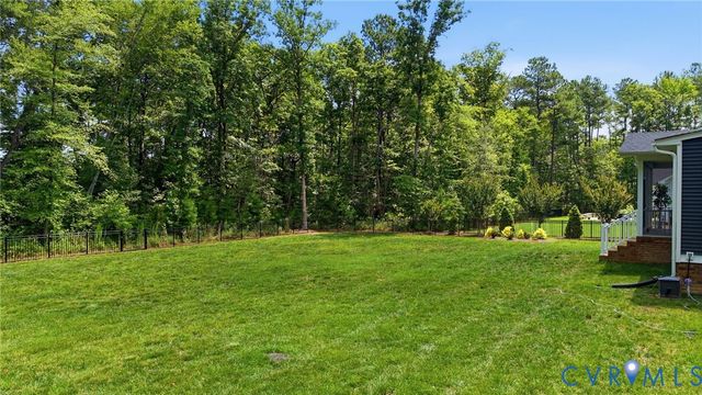 12040 Kenton Ridge Rd, Ashland, VA 23005