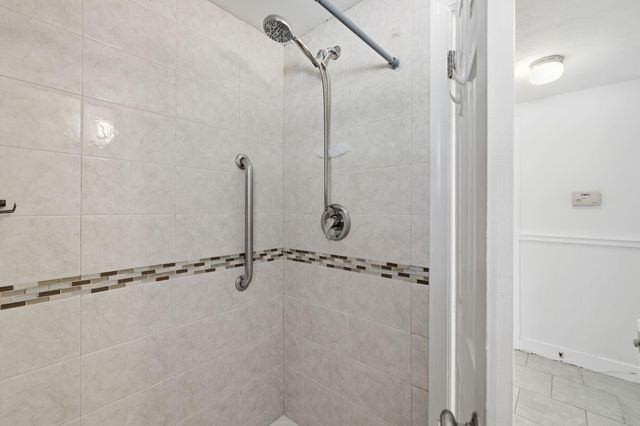 26 Howes Road, South Yarmouth, MA 02664