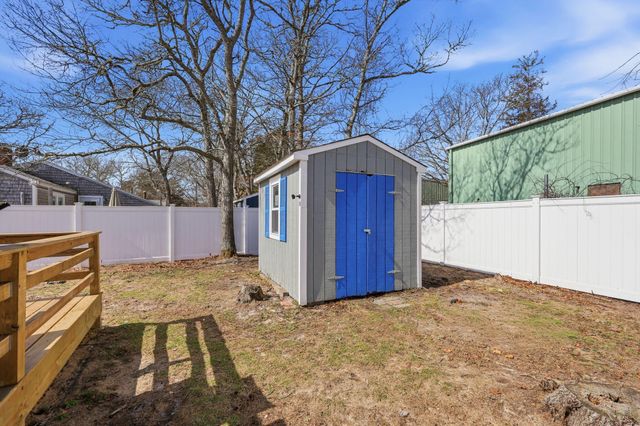 26 Howes Road, South Yarmouth, MA 02664