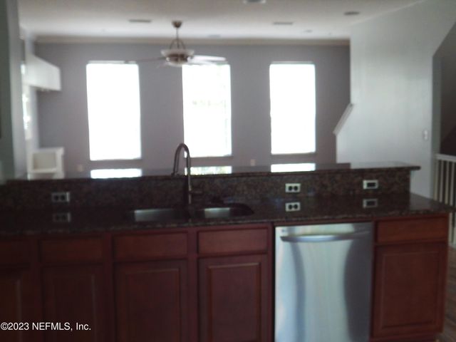 4554 CAPITAL DOME Drive, Jacksonville, FL 32246