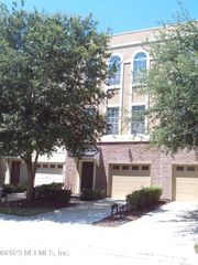 4554 CAPITAL DOME Drive, Jacksonville, FL 32246