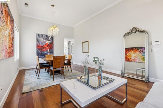 214 Seaview Dr, Richmond, CA 94801