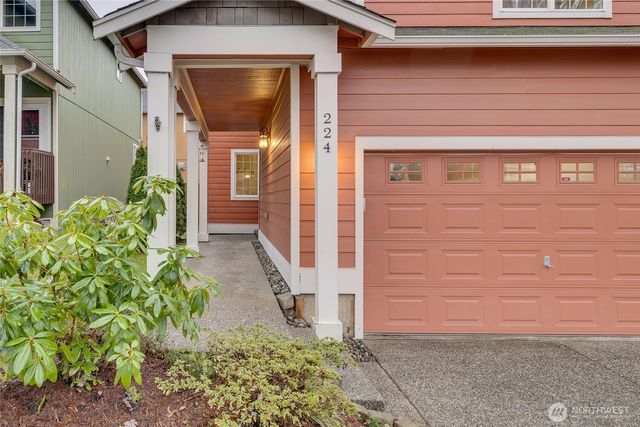 224 84th Avenue NE, Lake Stevens, WA 98258