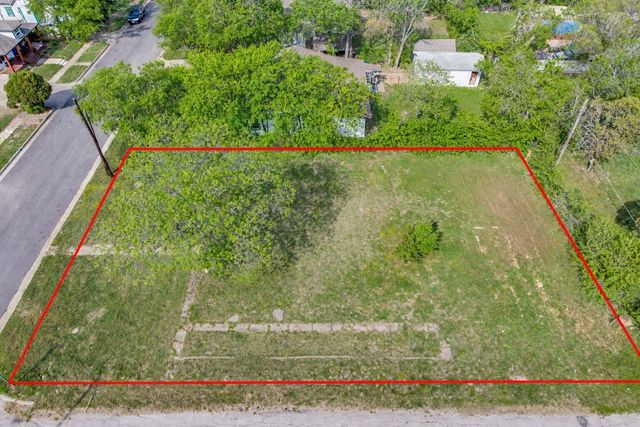 2921 Avenue A, Fort Worth, TX 76105