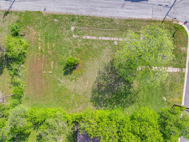 2921 Avenue A, Fort Worth, TX 76105