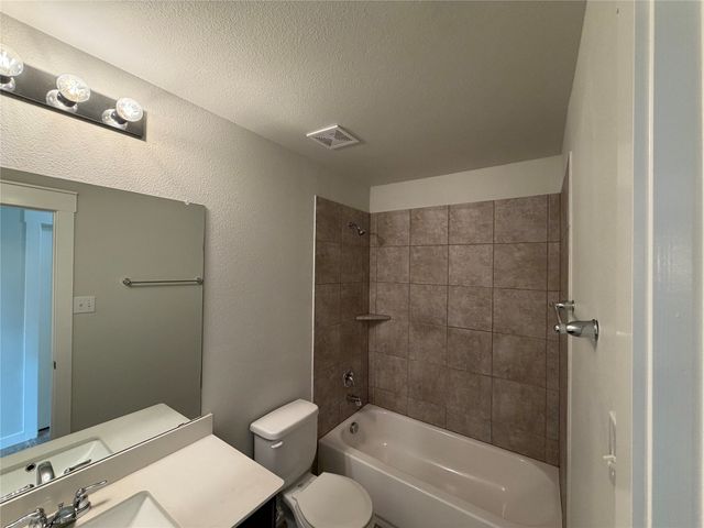 8956 Devonshire Drive, Fort Worth, TX 76131