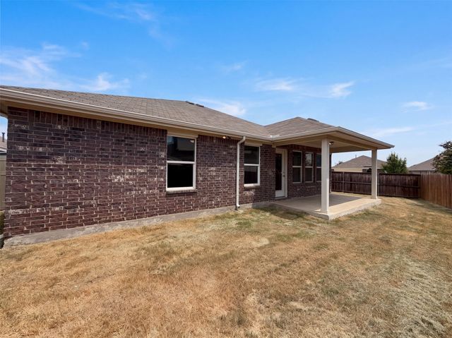 8956 Devonshire Drive, Fort Worth, TX 76131