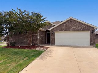 8956 Devonshire Drive, Fort Worth, TX 76131