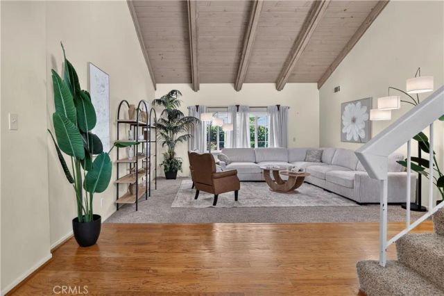 2082 Lindengrove Street, Westlake Village, CA 91361