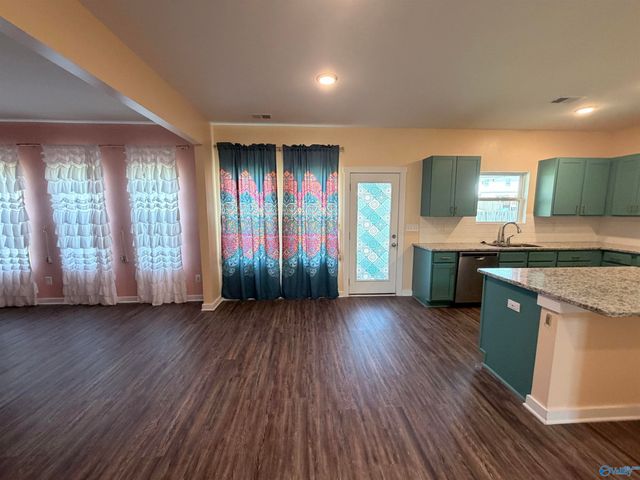 4200 Textile Lane, Huntsville, AL 35806