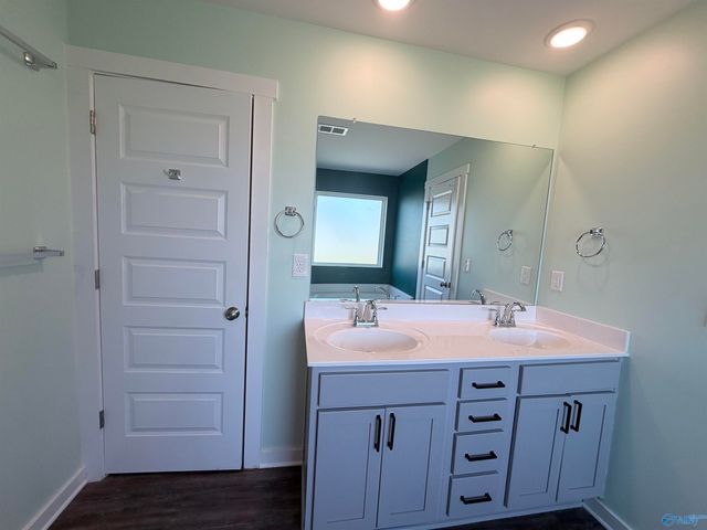 4200 Textile Lane, Huntsville, AL 35806