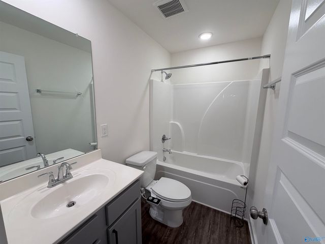 4200 Textile Lane, Huntsville, AL 35806