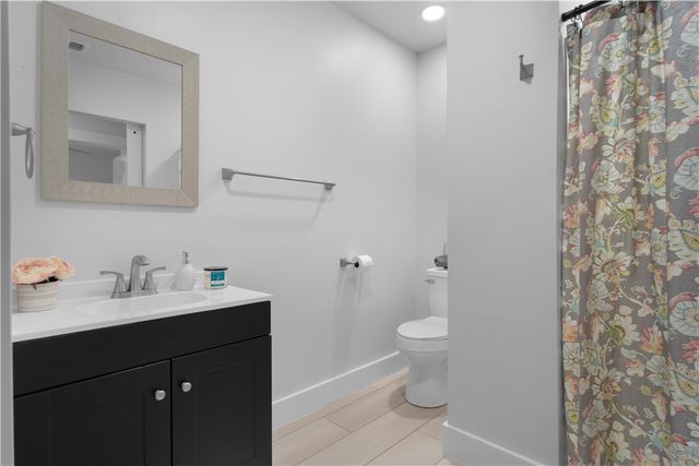 2459 1st St, Ingleside, TX 78362