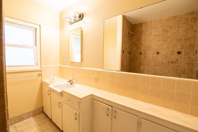 1217 Churchill, Stockton, CA 95207