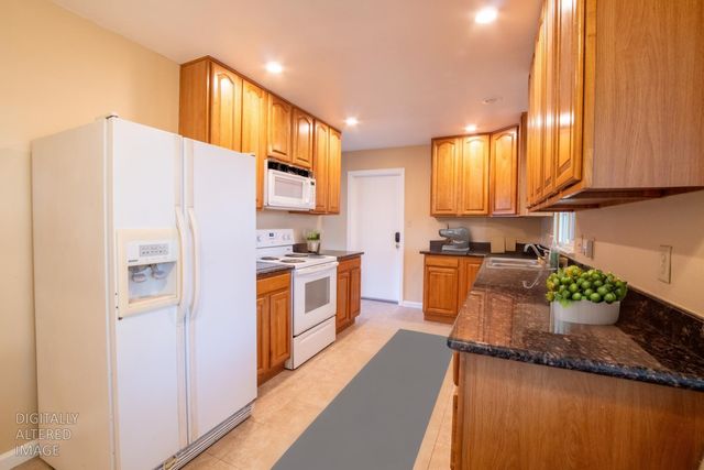 1217 Churchill, Stockton, CA 95207