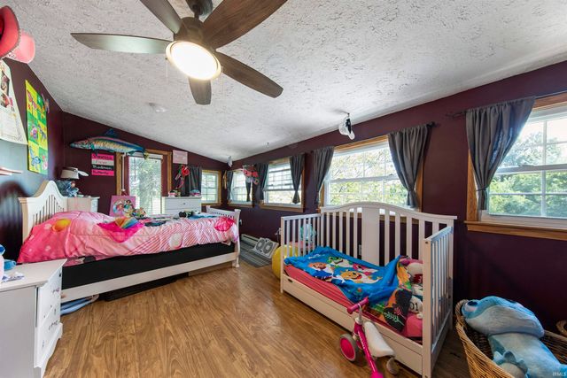 12555 Selvin Road, Dale, IN 47523