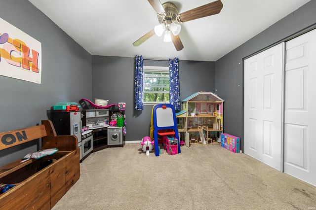 12555 Selvin Road, Dale, IN 47523