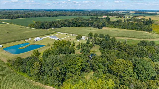 12555 Selvin Road, Dale, IN 47523