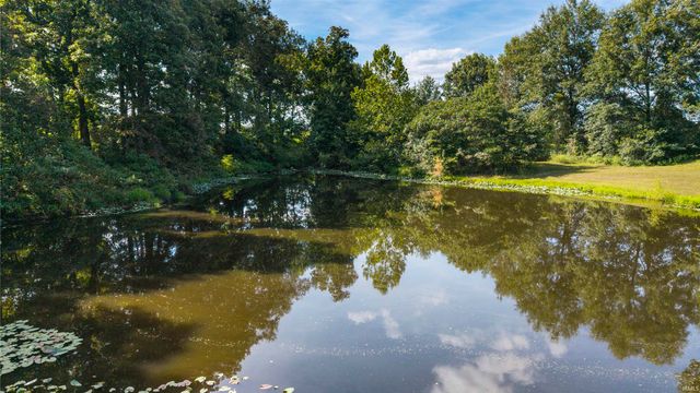 12555 Selvin Road, Dale, IN 47523