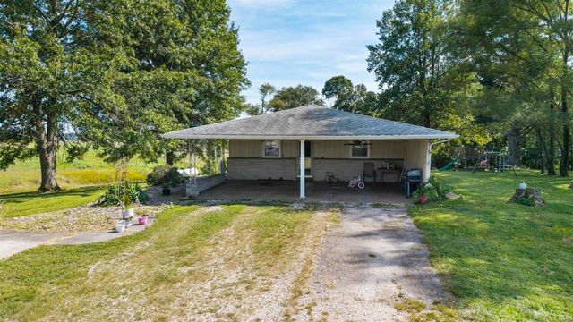 12555 Selvin Road, Dale, IN 47523