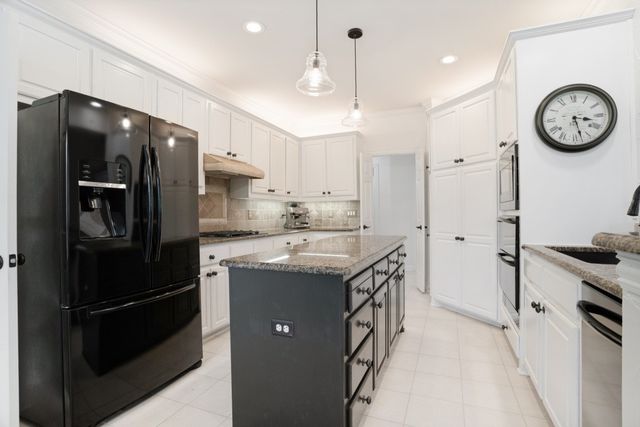 417 Del Rio Court, Allen, TX 75013