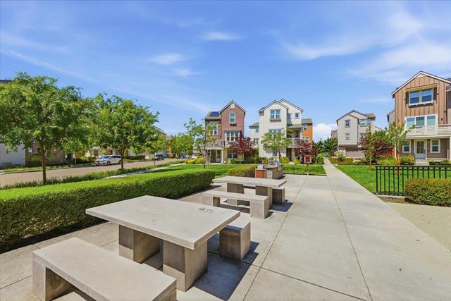 4437 Sunset View Drive, Dublin, CA 94568