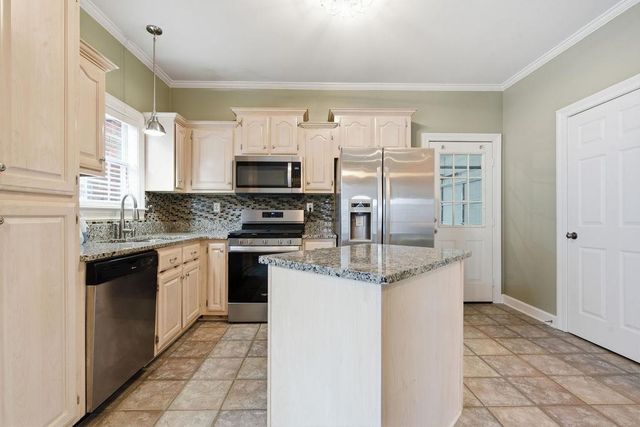 4450 ABERTON DR, Southaven, MS 38672