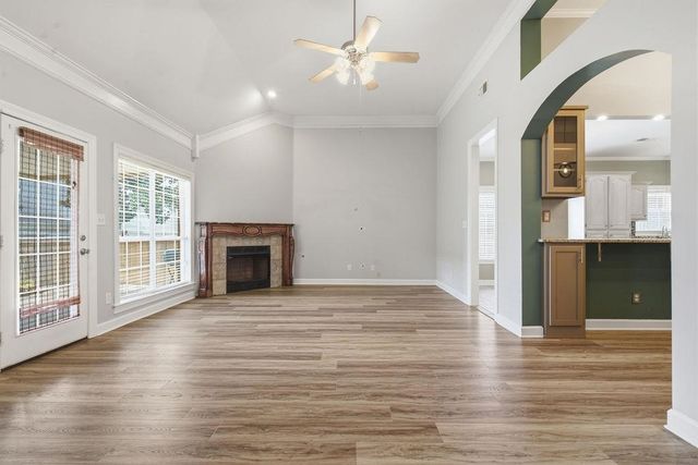 4450 ABERTON DR, Southaven, MS 38672