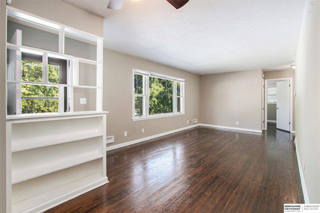 5647 Ruggles Street, Omaha, NE 68104