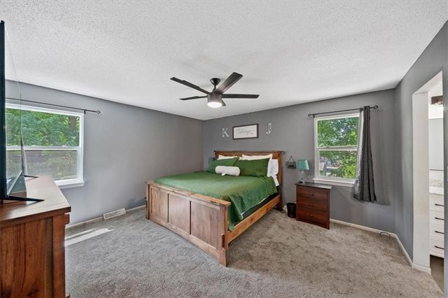 8209 W 56th Terrace, Merriam, KS 66202