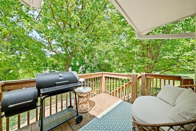 8209 W 56th Terrace, Merriam, KS 66202