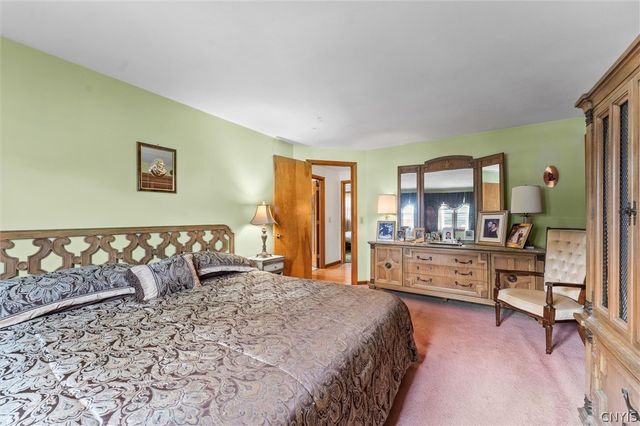 125 Colony Park Drive, Salina, NY 13088
