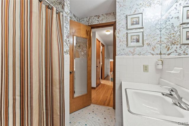 125 Colony Park Drive, Salina, NY 13088