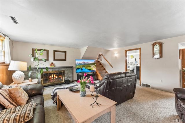 125 Colony Park Drive, Salina, NY 13088