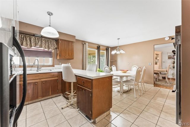 125 Colony Park Drive, Salina, NY 13088