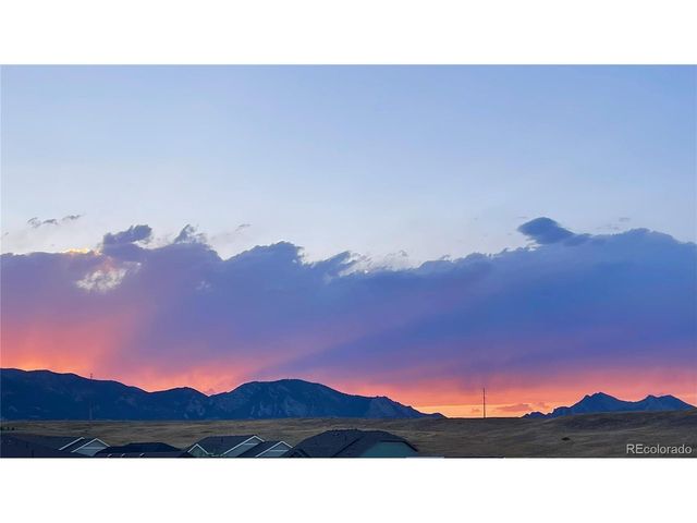 17213 W 93rd Pl, Arvada, CO 80007