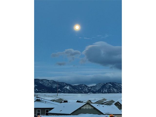 17213 W 93rd Pl, Arvada, CO 80007