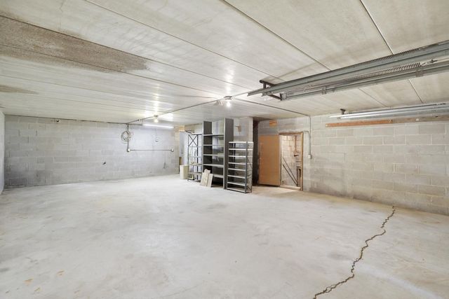 8600 176th Avenue NW, Anoka, MN 55303