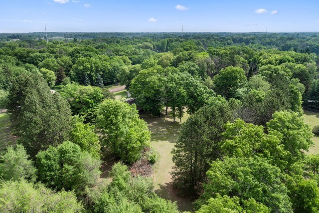 8600 176th Avenue NW, Anoka, MN 55303